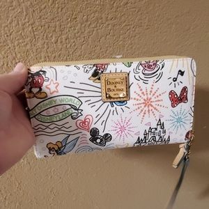 EUC Dooney & Bourke Disney Resorts Wallet